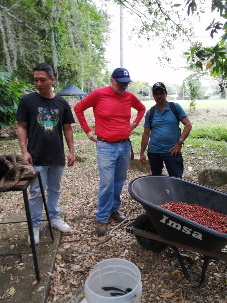 [:en]Nuevas Conexiones a través de Jardín Bolívar Sábados[:]