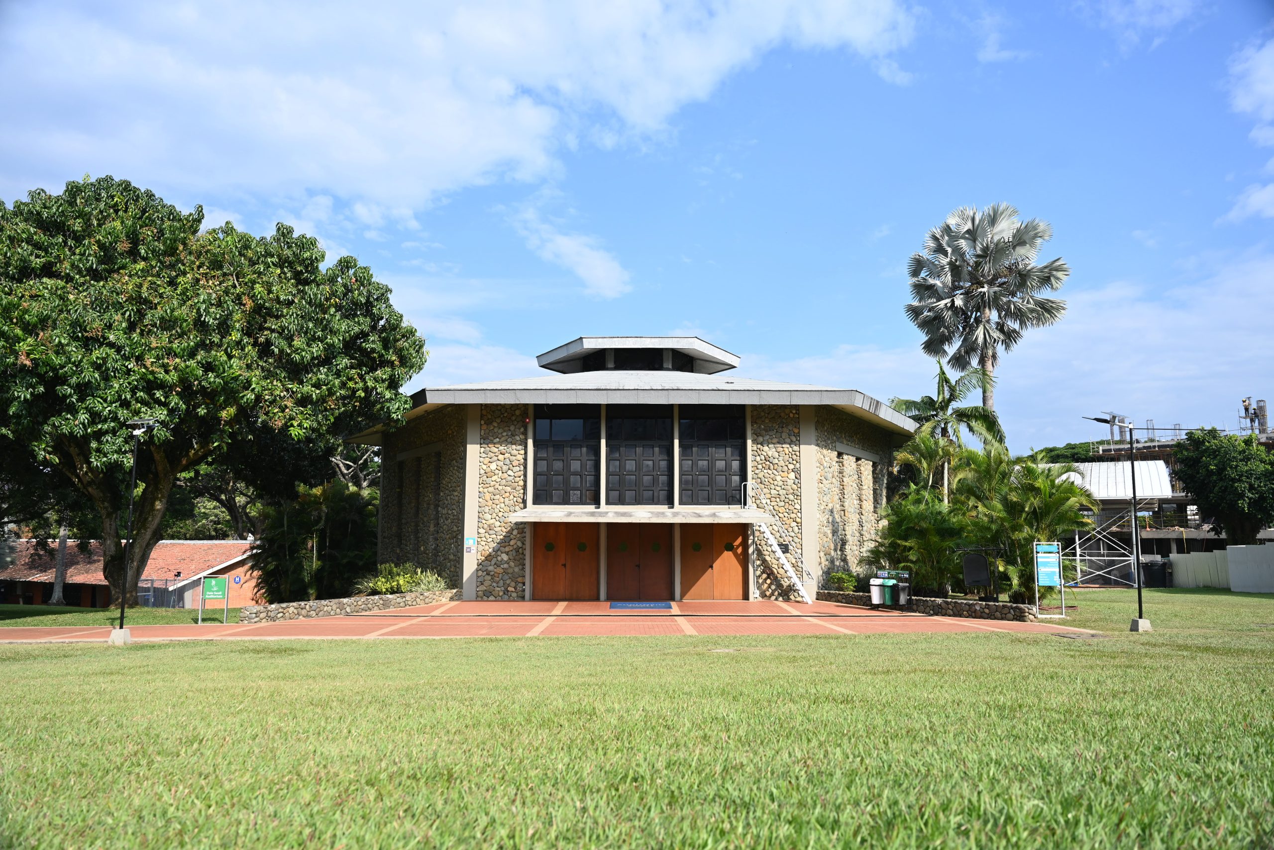 Colegio Bolívar Cali international school campus in Cali
